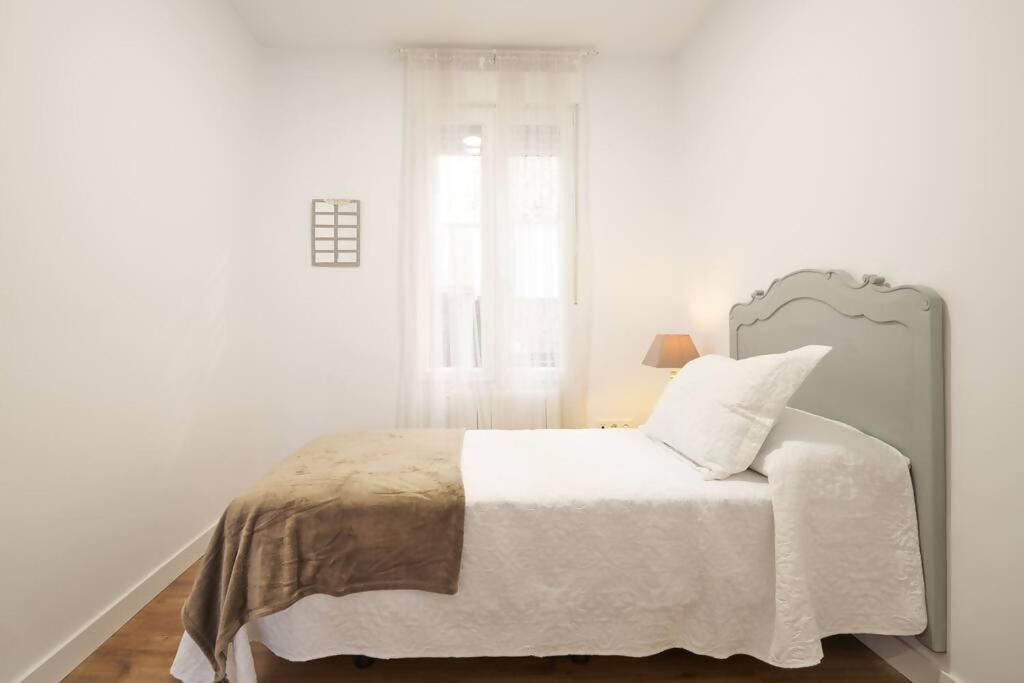 Amplio Alojamiento Centro Barrio Del Oeste Salamanca Ngoại thất bức ảnh